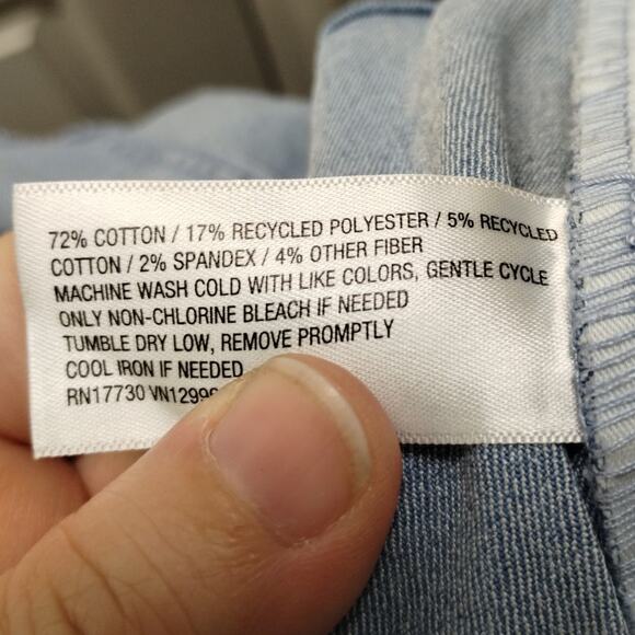 AVA & VIV NWT Size 22 Light Wash Sleeveless Denim Overall Flare Leg Jumpsuit - Picture 6 of 8